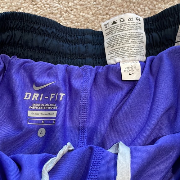 Nike Dri-fit Running Shorts Built-in Spandex - Picture 6 of 7